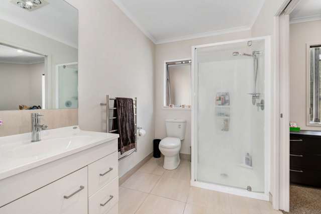 1 Puarangi Lane Stanmore Bay_2