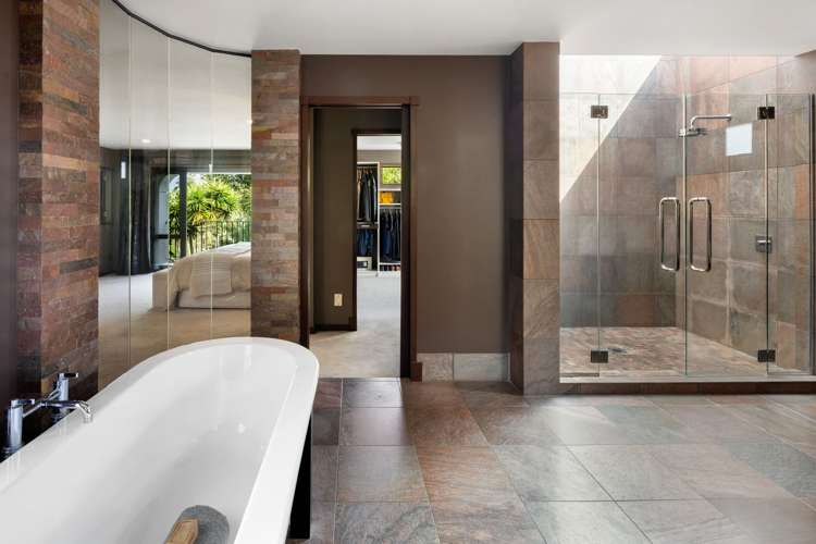 1025 River Road Queenwood_29