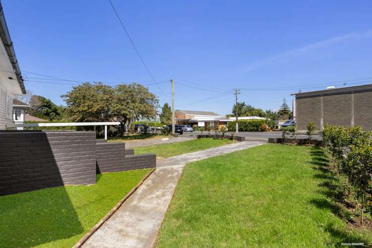 111 Symonds Street Royal Oak_17