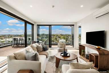 303/9 Walmer Road_3