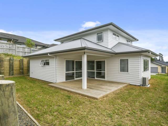 36 Alpers Ridge Leamington_1