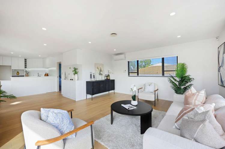 2/30 Eastern Beach Road Eastern Beach_7