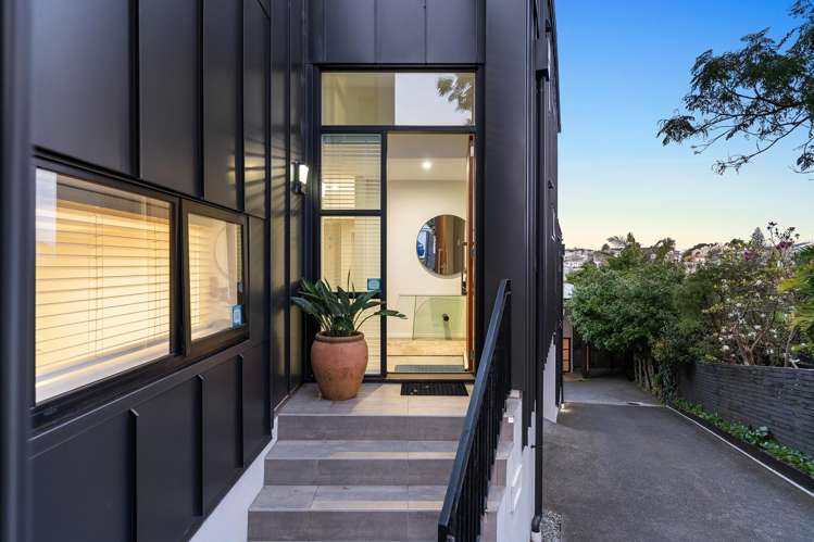 1/4 Churton Street_0