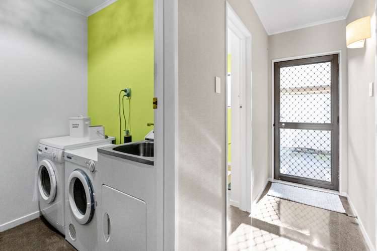 58 Churchill Drive Taradale_30