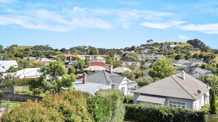 3/31 Clonbern Road Remuera_3