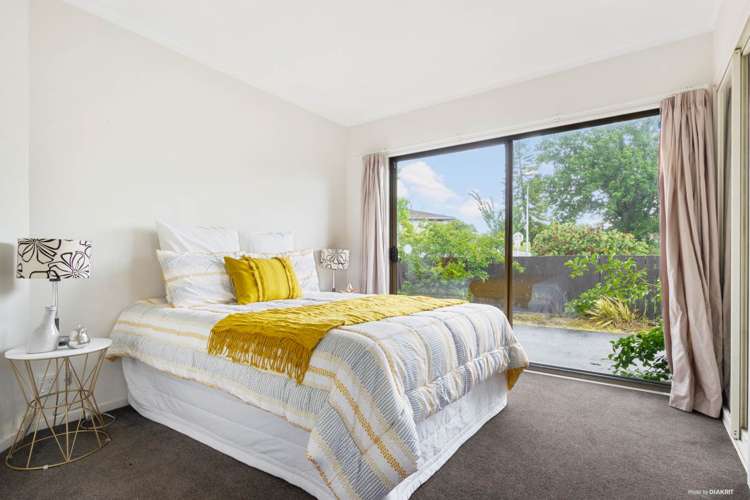 180 Edmonton Road Te Atatu South_15