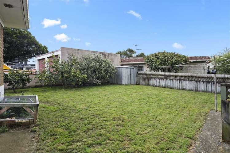 64 Dublin Street Pukekohe_14