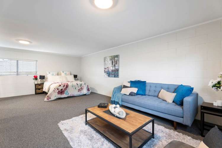 1-521-mt-albert-road-three-kings-auckland-city-houses-for-sale