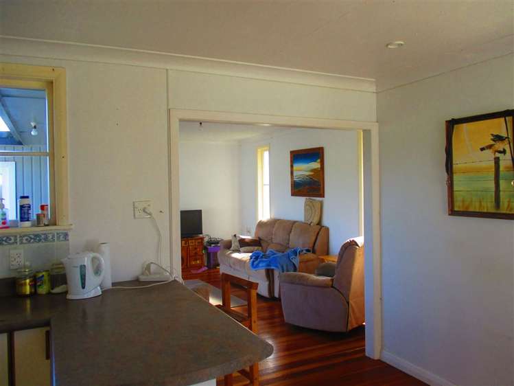 17 Robertson Road Whatawhata_5