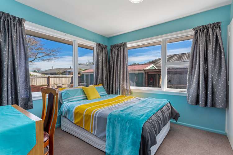 27 Kathleen Crescent Hornby_7