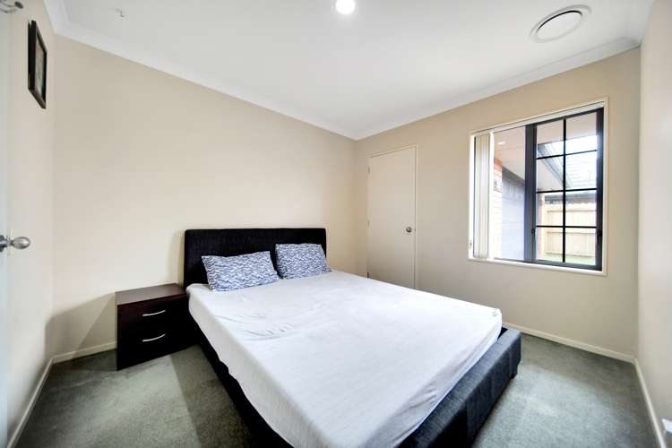 12 Old Park Place Takanini_12