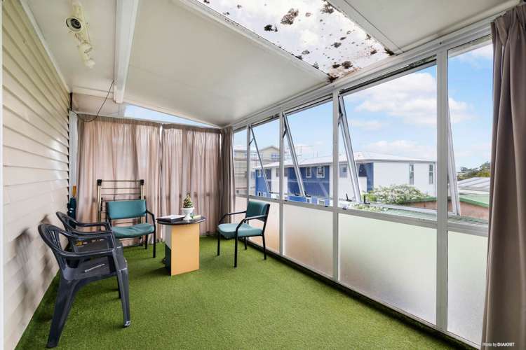 44 Kaikoura Street Henderson_9