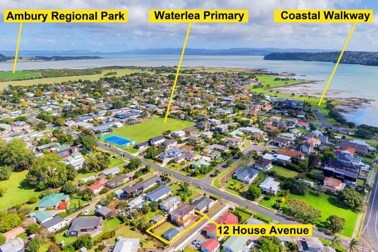 2/12 House Avenue Mangere Bridge_20