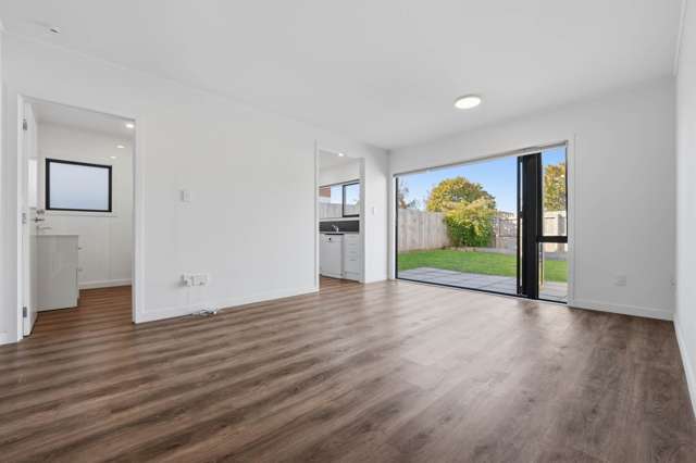 3/4 Cruickshank Crescent Meadowbank_4