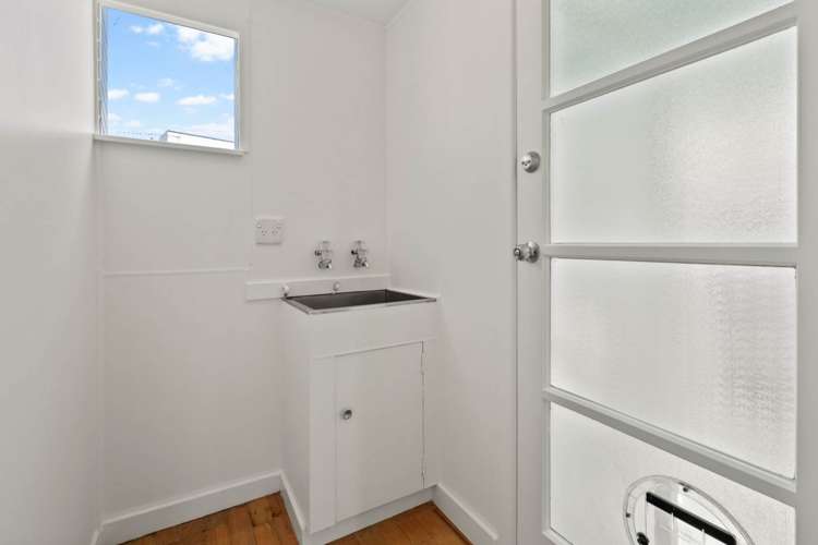 1/66 College Road Northcote_16