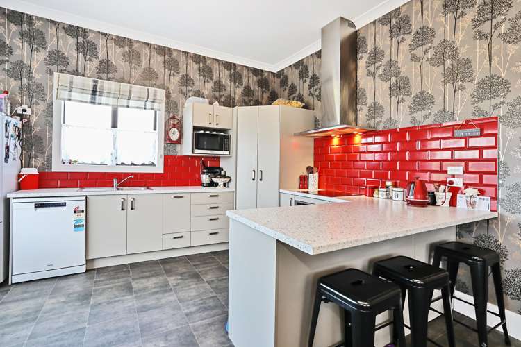 124 Moulson Street Strathern_3