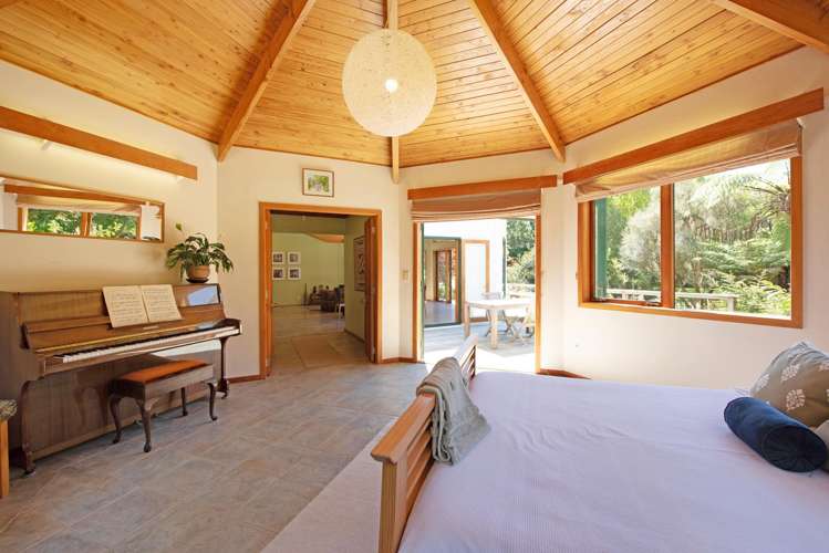 15 Catley Road Te Horo_13