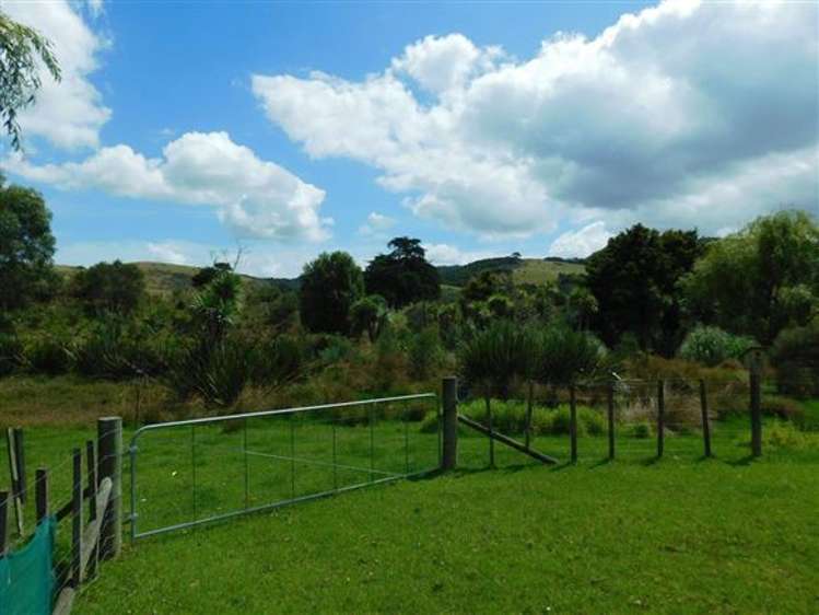 383 Brown Road Kaiwaka_15