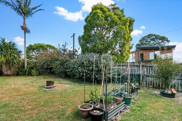 23 Dundale Avenue Blockhouse Bay_3