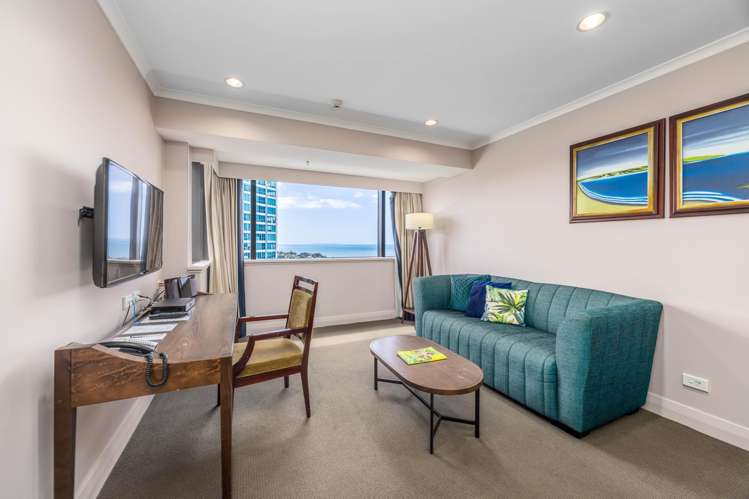 Address withheld Takapuna_3