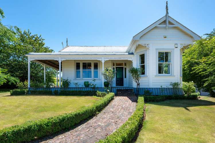 93 Oak Drive Wairakei and Surrounds_2