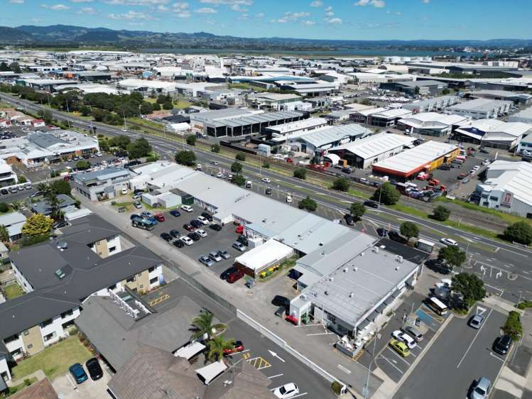 Shop 4, 529 Maunganui Road Mount Maunganui_6