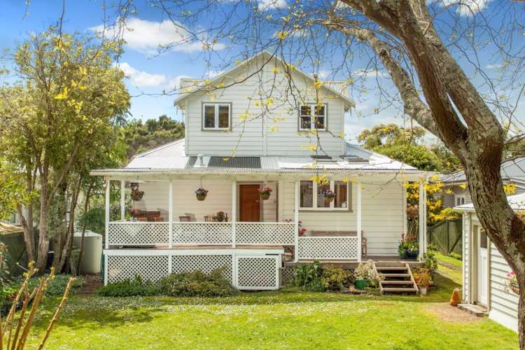 64 Ellerton Road Mount Eden_18