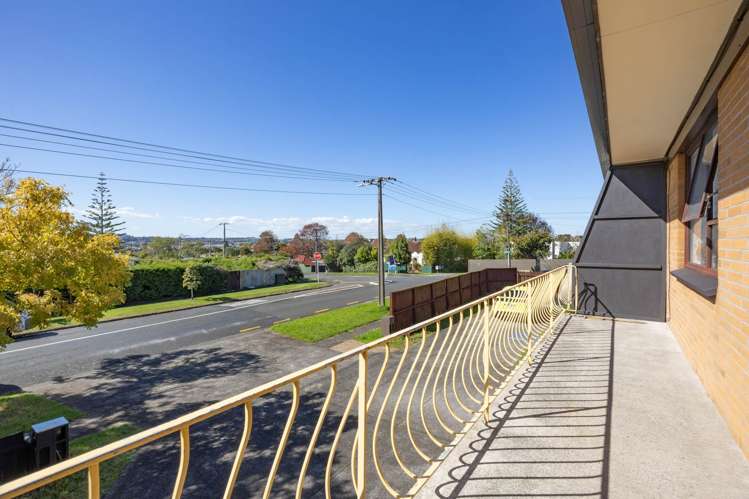 2/2 Northall Road New Lynn_1