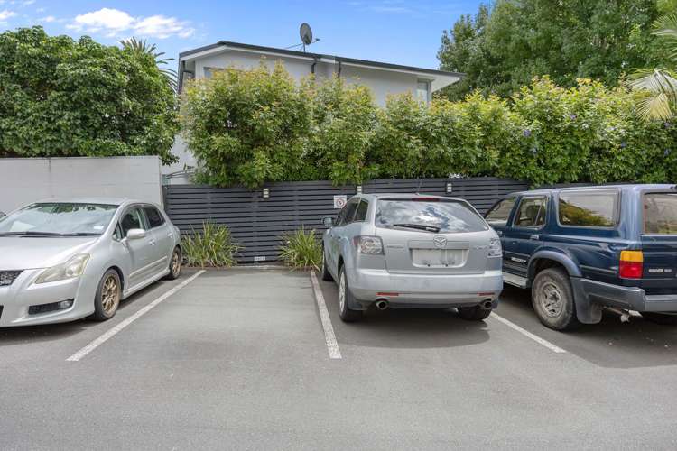 8/20 Shelly Beach Road_4