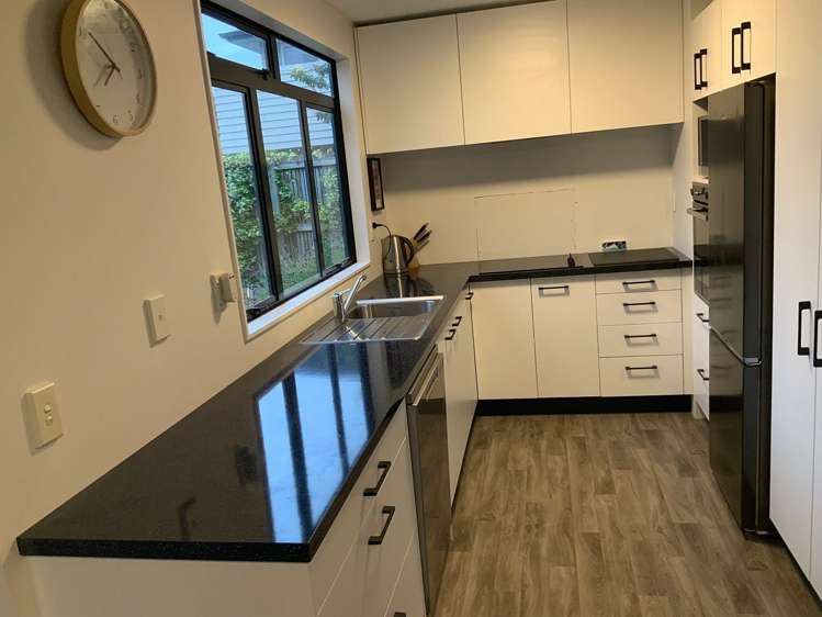 72B Oceanbeach Road Mount Maunganui_2