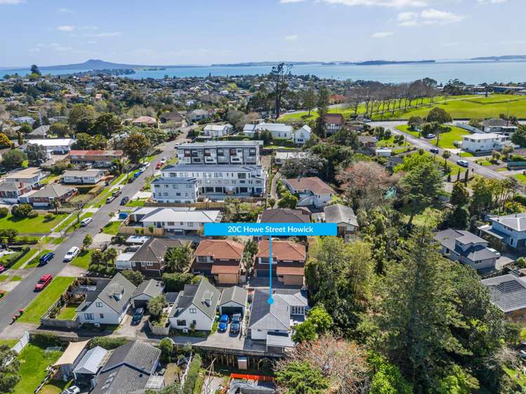 20c Howe Street Howick_36