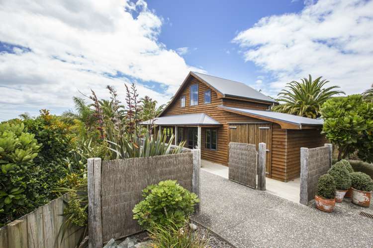 81 Cape Rodney Road Leigh_14