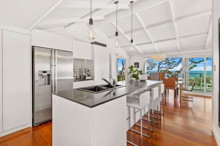 39 Oaia Road Muriwai_6