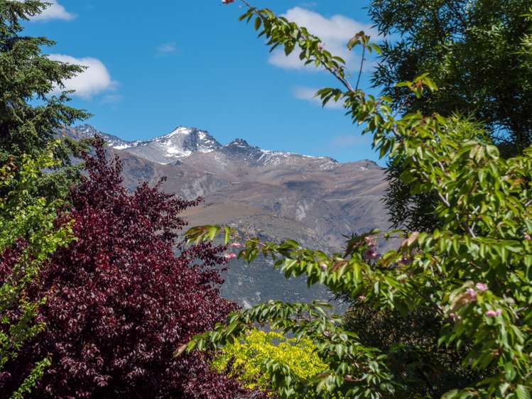 100 Whitechapel Road Arrow Junction_11