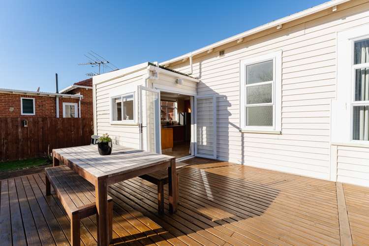 17 Coughtrey Street Saint Clair_34