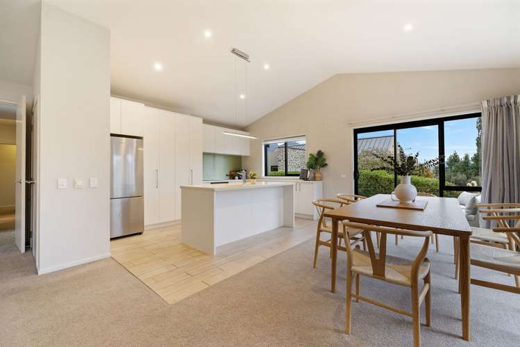 22 McKellar Drive Jacks Point_2