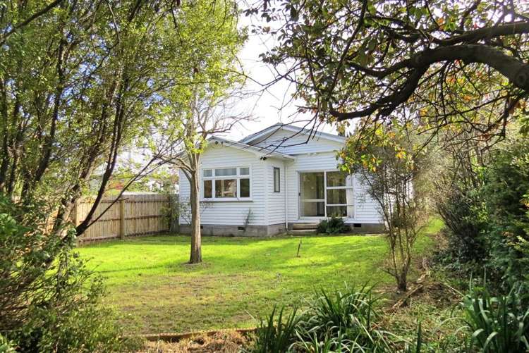 49 Wainoni Road_0