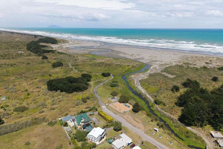 10 Hokio Road Hokio Beach_24