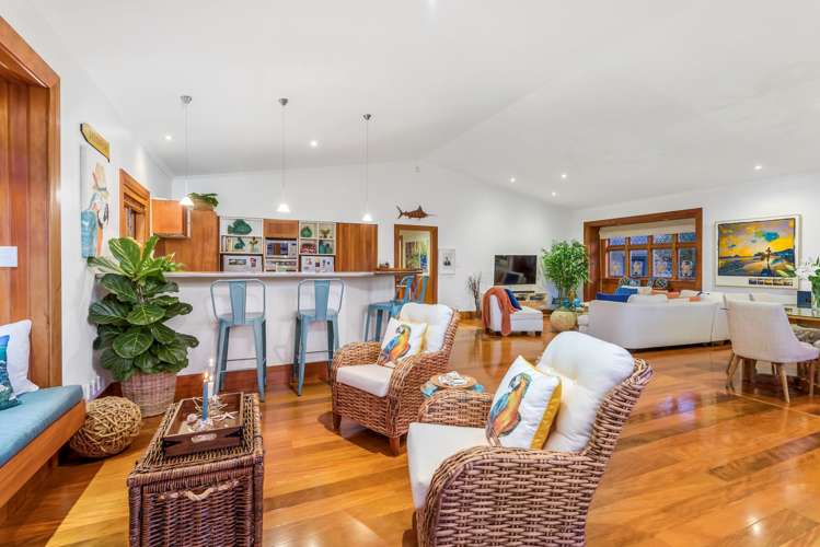 6 Patuone Avenue Devonport_21
