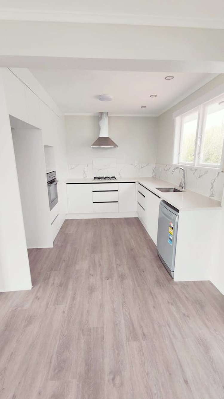 13 Kimber Hall Avenue Mount Roskill_3