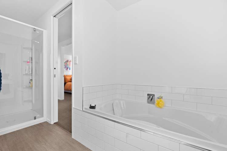 31 Marine Corps Drive Solway_16