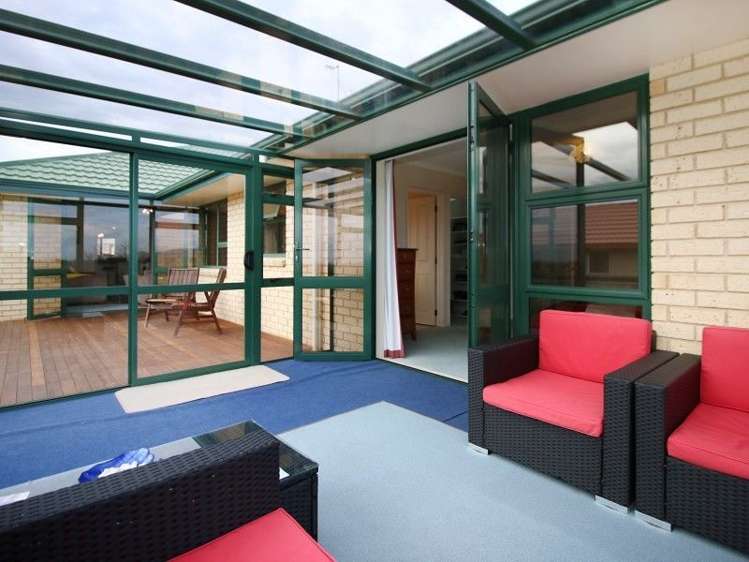 150 Pacific Drive Fitzherbert_18