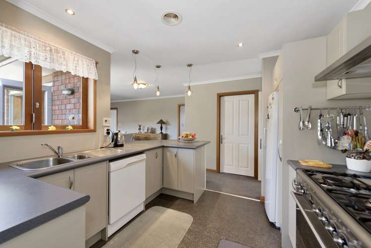 31 Saint James Drive Huntington_6