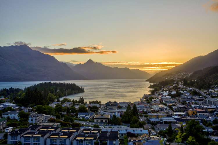 47 Kent Street Queenstown_2