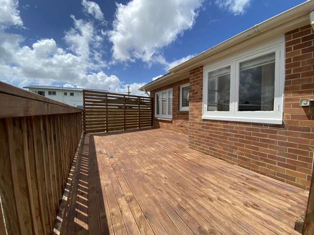 83 Matipo Road Te Atatu Peninsula_1