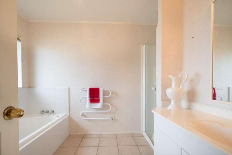 28 San Bernadino Drive Henderson_15