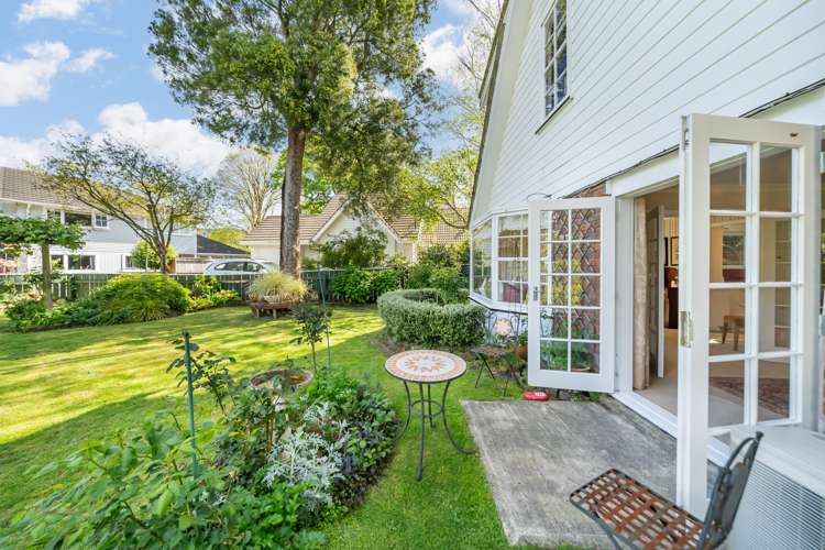 439 Fergusson Drive Heretaunga_28