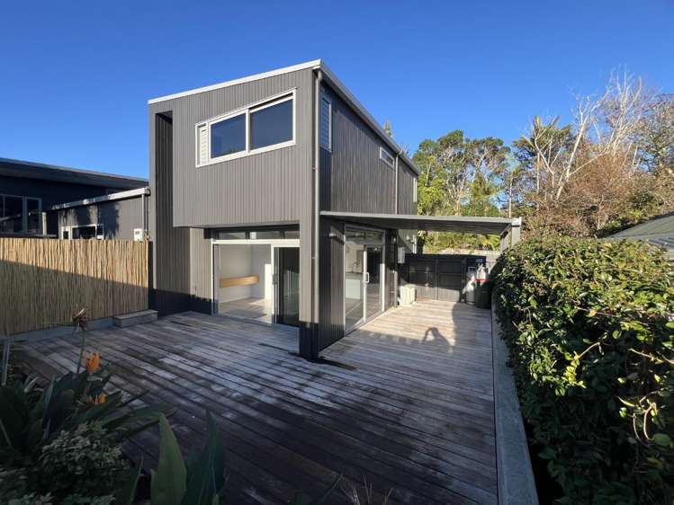 861 Whangaparaoa Road Manly_1