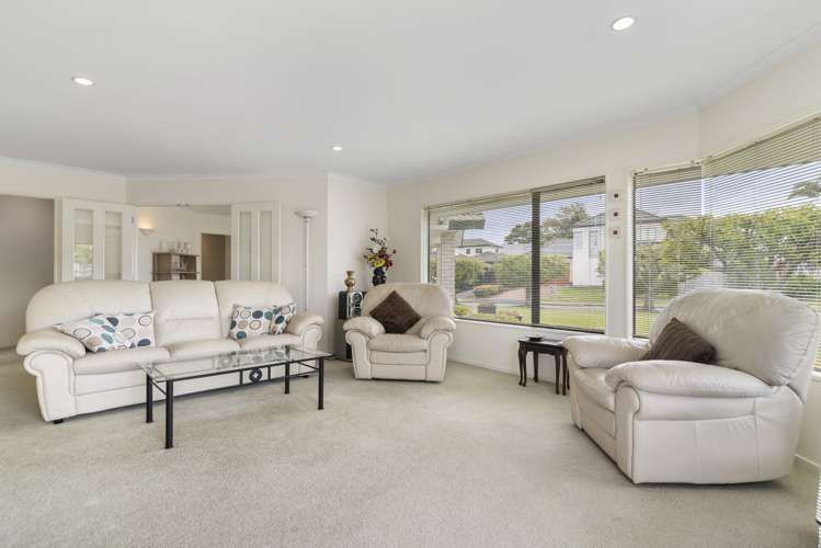 2 Pat Oconnor Place Manurewa_4