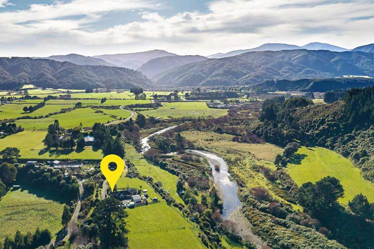 84 Gilbert Road Kaitoke_26
